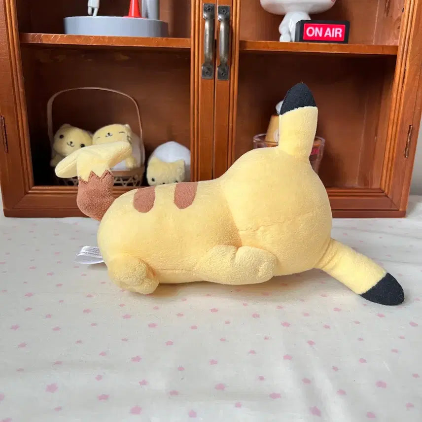 [BUNJANG] Pokemon Center Sleeping Pikachu Plush Doll / 포켓몬센터 잠자는 피카츄 인형