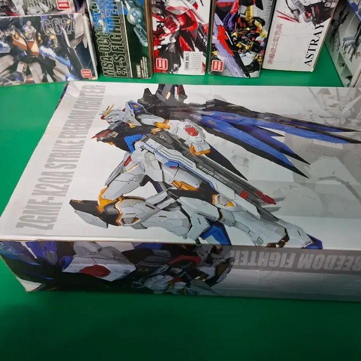 [BUNJANG] Daban MG 8802 Strike Freedom Metal Build Version Plastic Model Kit / 다반 MG 8802 스트라이크 프리덤 메탈빌드버전 프라모델