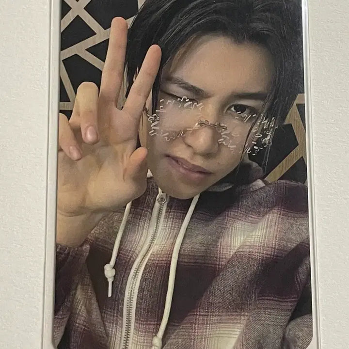 [BUNJANG] LNGSHOT Louie Photocard Soundwave POB / LNGSHOT 롱샷 루이 포카 사운드웨이브 특전 미공포 안경 임루이
