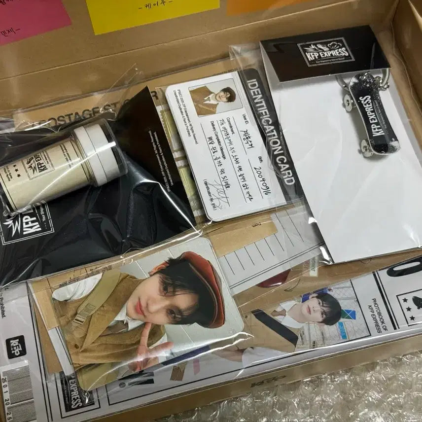 [BUNJANG] Kickflip Weflip 1st Generation Official Kit Unsealed / 킥플립 위플립 1기 공식 키트