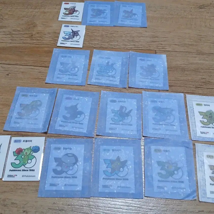 [BUNJANG] Pokemon 1013 Types Logo Seal / 포켓몬 띠부씰 1013종 로고씰 판매