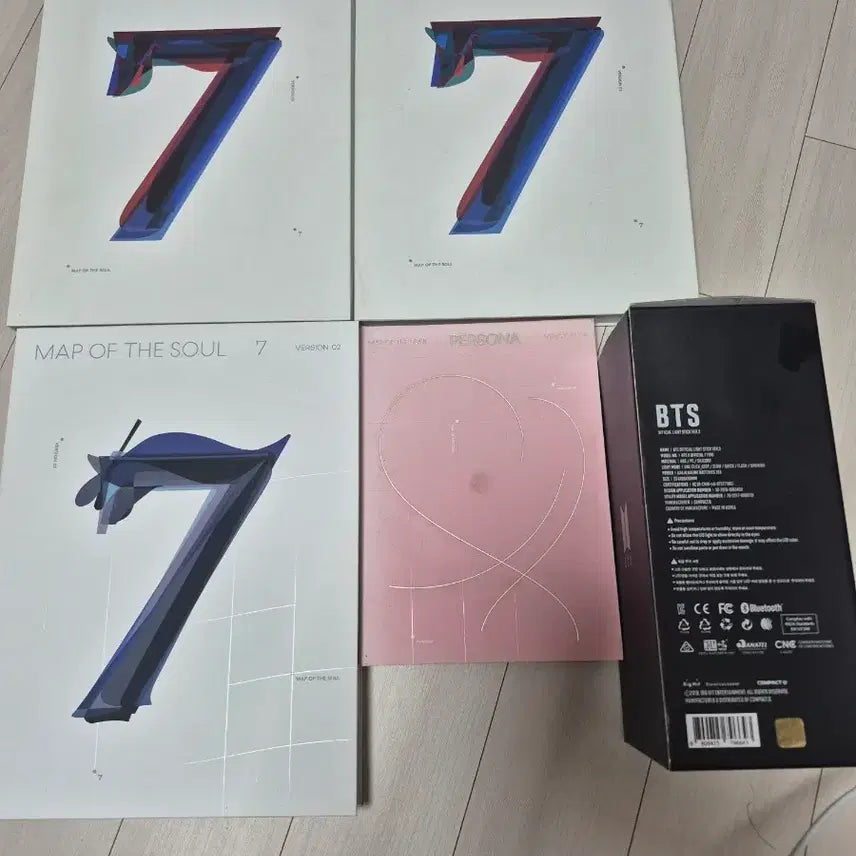 [BUNJANG] BTS MAP OF THE SOUL : 7 Album (3 Versions) + MAP OF THE SOUL : PERSONA Album + Official Light Stick / 방탄소년단 MAP OF THE SOUL 7 앨범 3종 + PERSONA 앨범 + BTS 공식 응원봉