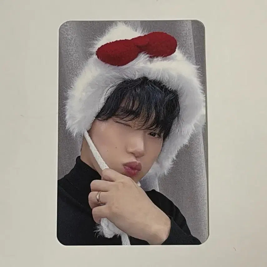 [BUNJANG] ATEEZ Choi San Hello Kitty Hellotiz Photocard / 에이티즈 최산 헬로키티 헬로티즈 포카