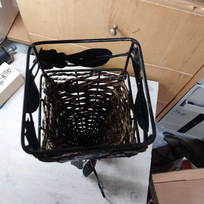 [BUNJANG] 1990s Japanese Vintage Iron Flower Stand Vase / 1990 일제 인테리어 철제 플라워 스탠드