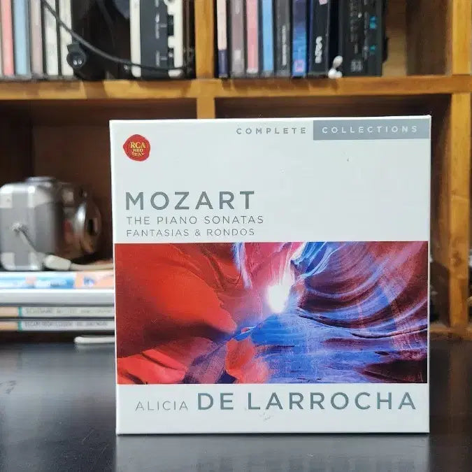 [BUNJANG] Mozart Piano Sonata Fantasia &amp; Rondo Alicia de Larrocha CD / 모차르트 피아노 소나타 판타지아 &amp; 론도 알리시아 데 라로차 CD