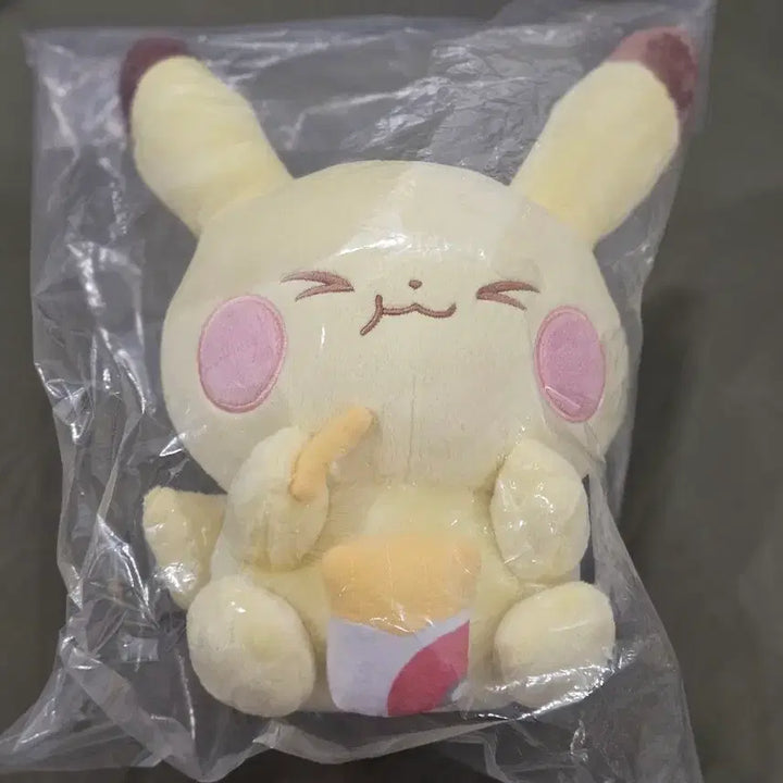 [BUNJANG] Pokemon Ichiban Kuji B Prize Pikachu Plush Toy / 부산 포켓몬 팝업 이치방쿠지 B상