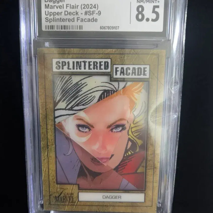[BUNJANG] Marvel Flare Dagger Splintered Facade SF-9 Insert CGC 8.5 / CGC8.5 마블 플레어 Dagger 대거 Splintered Facade SF-9 인서트