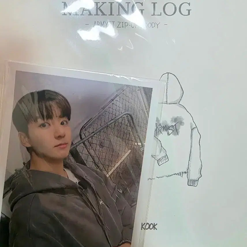 [BUNJANG] BTS Jungkook Artist-Made Mood Lamp Photocard + Making Log / bts 정국 아티스트 메이드 무드등 포카 + 메이킹 로그