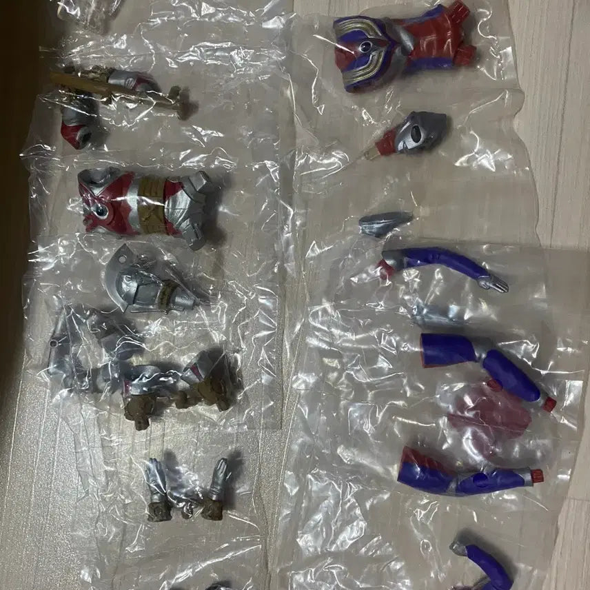 [BUNJANG] Ultraman 15 Figure Bundle Set / 울트라맨 피규어 15종 일괄판매