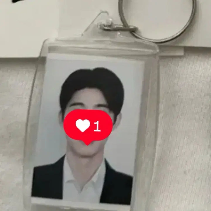 [BUNJANG] B.I. (Hanbin) 2023 Year-End Party Merchandise - Real ID Photo Set / 비아이 송년회 굿즈 ,증명사진