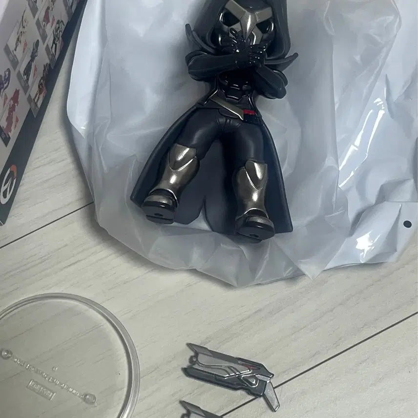 [BUNJANG] Pop Mart Overwatch Reaper Figure / 팝마트 오버워치 리퍼 피규어 랜덤