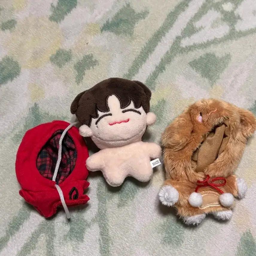 [BUNJANG] NCT Jeno Comme des Garçons Doll / NCT 제노 꼼드림 인형