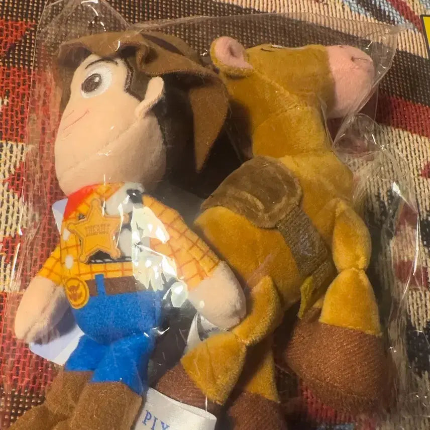 [BUNJANG] CGV Woody &amp; Buzz Lightyear Plush Keychain Set / cgv 우디 키링 인형