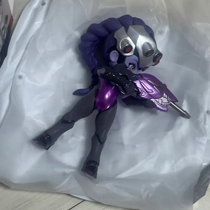 [BUNJANG] Pop Mart Overwatch Widowmaker Figure / 팝마트 오버워치 위도우메이커 피규어 랜덤