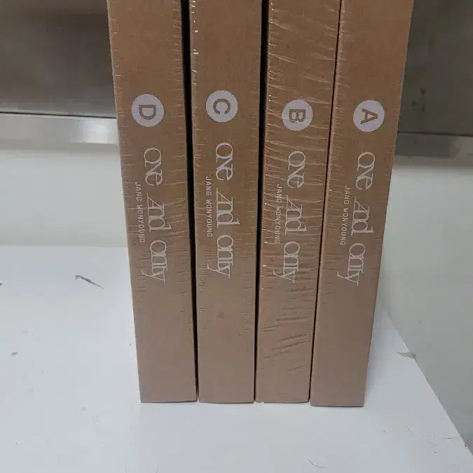 [BUNJANG] IVE Jang Wonyoung DICON Photobook Set A-D (Sealed) / DICON 아이브 장원영 디아이콘 A-D 타입 IVE 미개봉