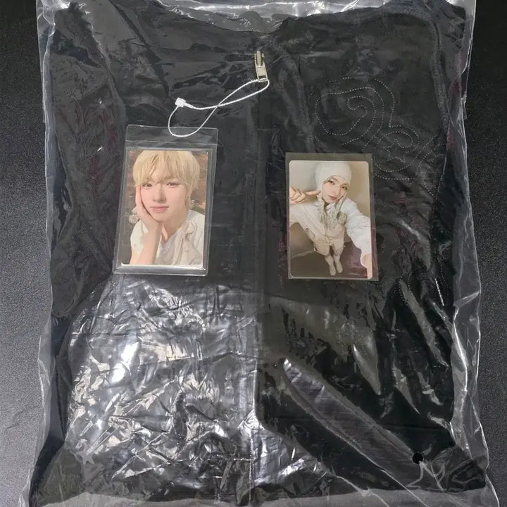 [BUNJANG] NCT WISH Ode to Love Zip Up Hoodie L + Sakurya Photocard Bundle Set / 미개봉)NCT WISH 엔시티위시 오드 투 러브 오투럽 후드 후디 사쿠야 L ode to love
