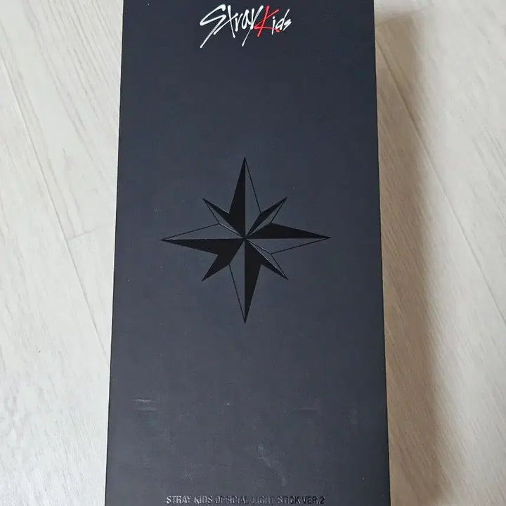 [BUNJANG] Stray Kids Compass Light Stick Ver. 2 / 나침봉 ver.2 스트레이키즈 스키즈 응원봉
