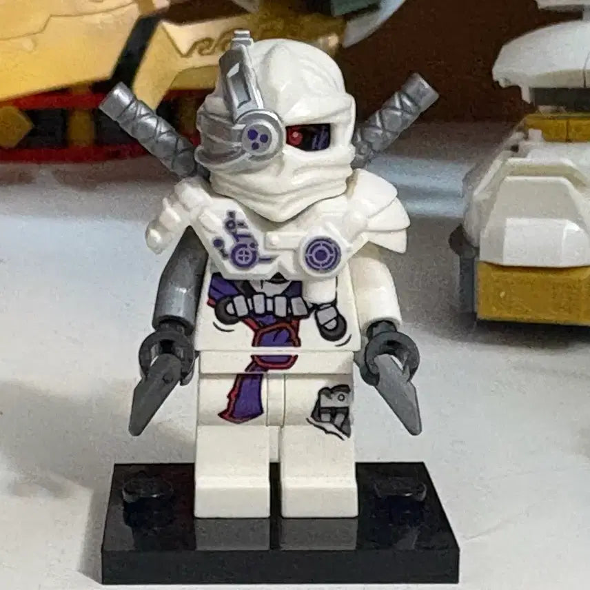 [BUNJANG] LEGO Ninjago Jack Bryer Bricktober General Cryptor Exclusive Minifigure / 레고 닌자고 브릭토버 크립터 장군