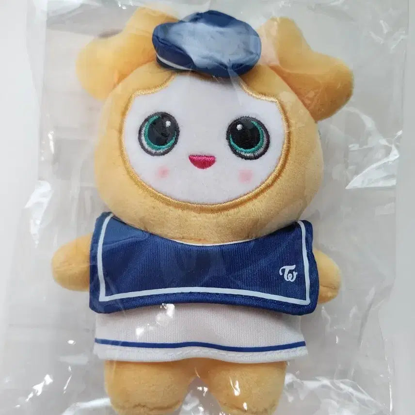 [BUNJANG] TWICE Jihyo Baby Marine Lovely Plush Doll / 트와이스 THIS IS FOR 앙콘 지효 베이비 마린 라부리