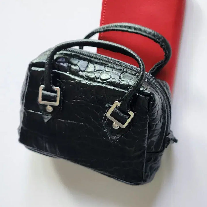 [BUNJANG] Fashion Royalty Bag Barbie Doll Figure Set / 패션로얄티 가방 바비인형 피규어