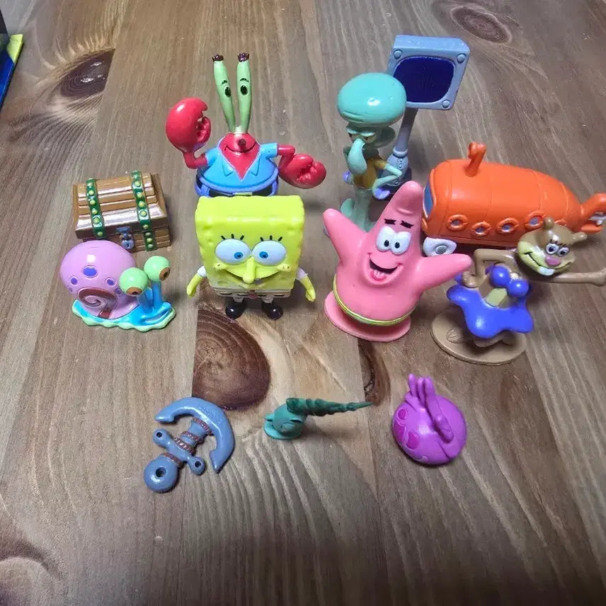 [BUNJANG] SpongeBob SquarePants Classic Figure Set with Accessories / 스펀지밥 고전 피규어 세트