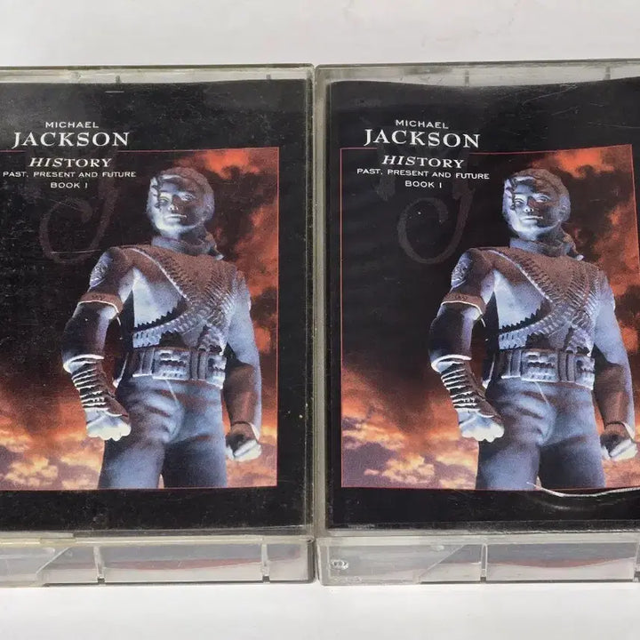 [BUNJANG] Michael Jackson HIStory: Past, Present and Future, Book I 2-Cassette Tape Set / 마이클 잭슨 HISTORY 카세트 테이프