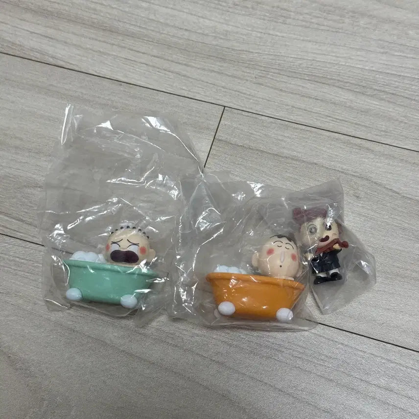 [BUNJANG] Maeng-gu &amp; Hun-i Baby Bath Time Glass Figures Bundle Set / 맹구 훈이 baby목욕타임 유리 피규어 일괄