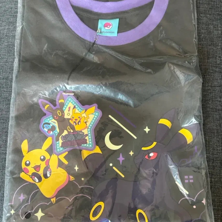 [BUNJANG] Pokemon 30th Anniversary Midnight Raglan T-Shirt - Size L / 포켓몬 30주년 성수팝업 미드나잇 나그랑 티셔츠 L사이즈