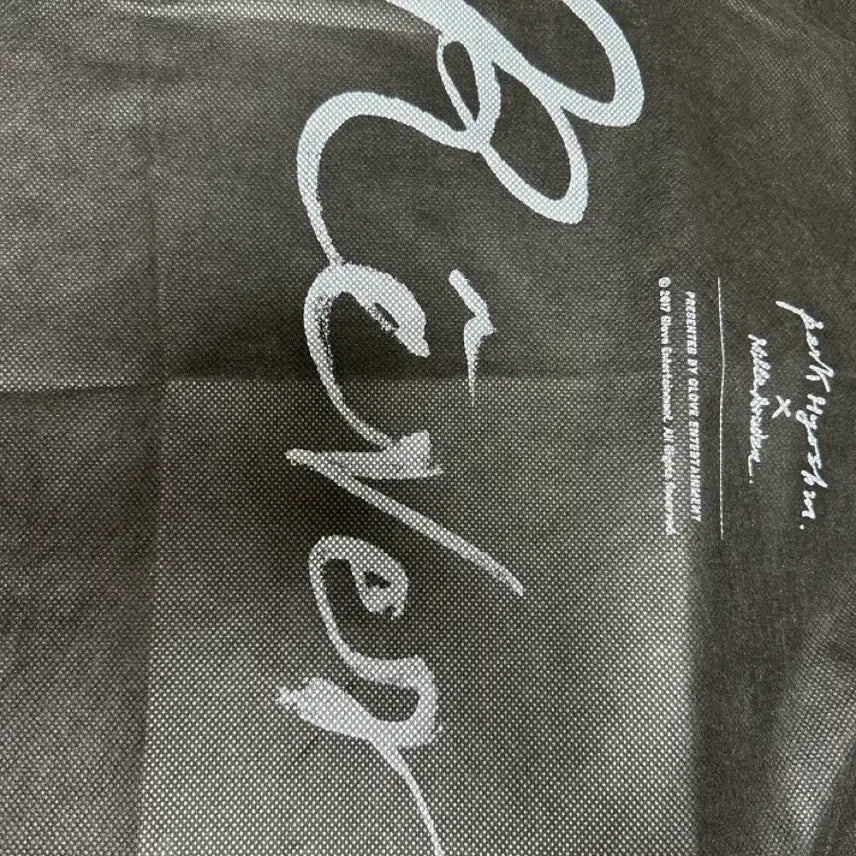 [BUNJANG] Park Hyo Shin Re : ve Photobook Unsealed / 박효신 레베 포토북 판매