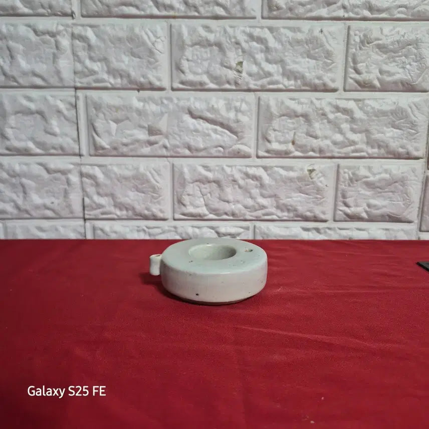[BUNJANG] White Porcelain Lotus Vase / 백자 각 또아리연적
