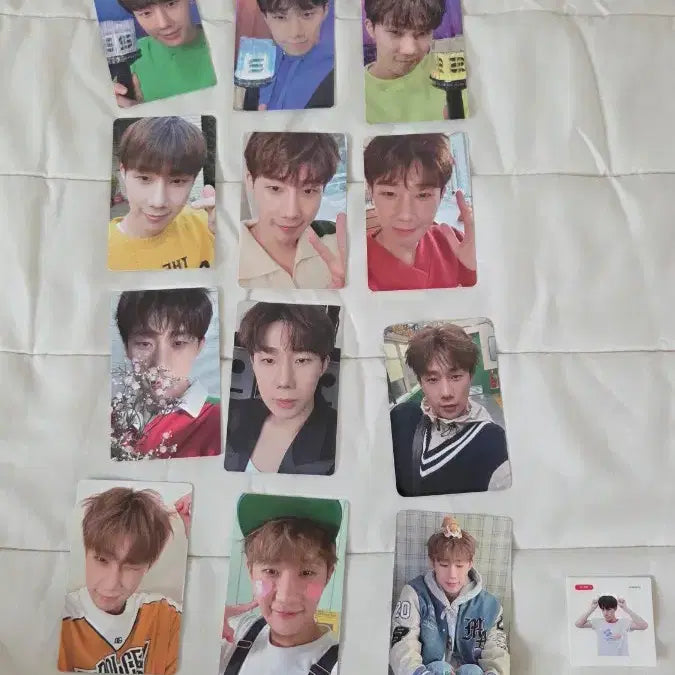 [BUNJANG] Kim Sung Kyu Bundle Set Photocard &amp; Sticker / 성규 포카 12장
