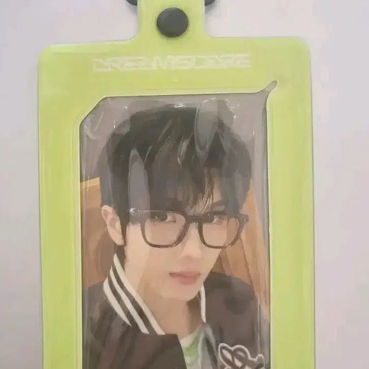 [BUNJANG] Dream Escape Line Friends Pop-up Jisung Photocard Holder / 급처) 드림이스케이프 라인프렌즈 팝업 지성 포토카드 홀더 양도합니다