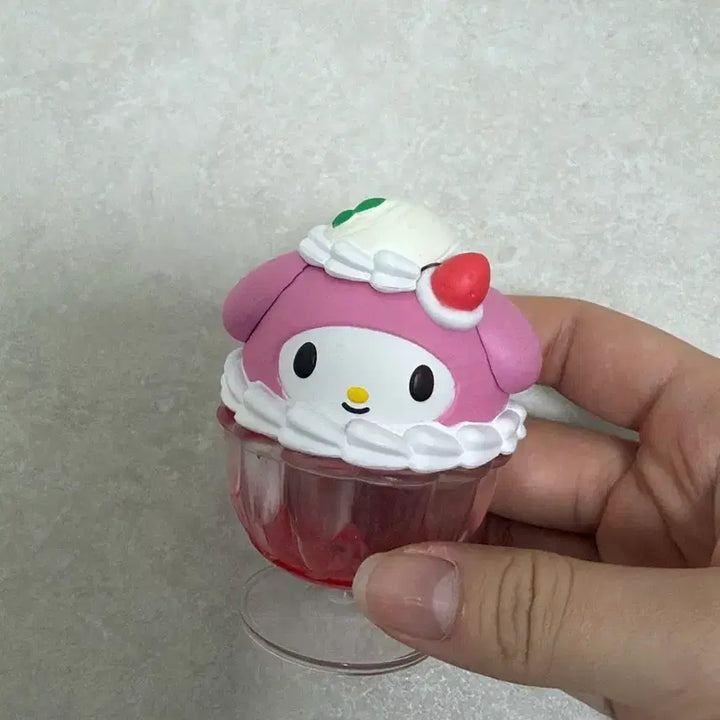 [BUNJANG] Sanrio My Melody Capuchara Pudding Container Gacha / 마이멜로디 카푸캬라 푸딩 보관함 가챠