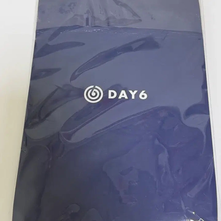 [BUNJANG] DAY6 DECADE Encore Finale Concert Keyring Air Freshener / [반택 무배] DAY6 10주년 데케이드 앙콘 피날레 콘서트 키링 종이방향제
