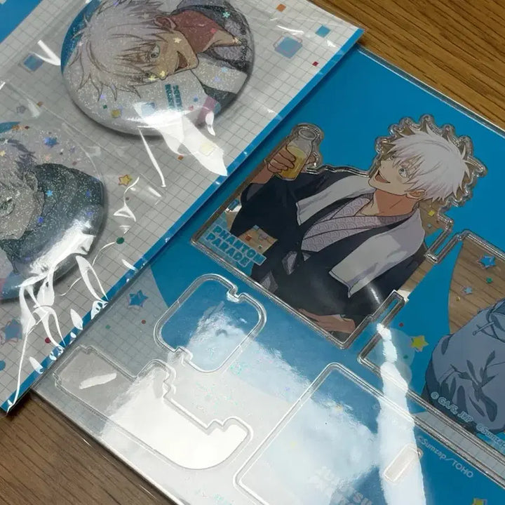 [BUNJANG] Gojo Youth Fanfare Acrylic Stand &amp; Can Badge Set / 오늘만 판매)고죠 판파레 유년기 아크릴 캔뱃지 세트