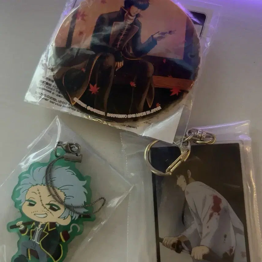 [BUNJANG] Gintama Gintoki Hijikata Zura Keychain &amp; Can Badge Bundle Set / 은혼 긴토키 히지카타 즈라 키링 캔뱃지 일괄