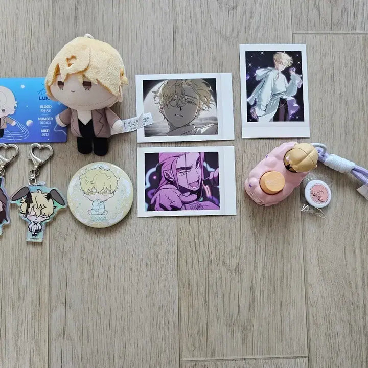 [BUNJANG] Alien Stage Luca Hyuna Bundle Set / 에일리언 스테이지 루카 현아 굿즈 일괄