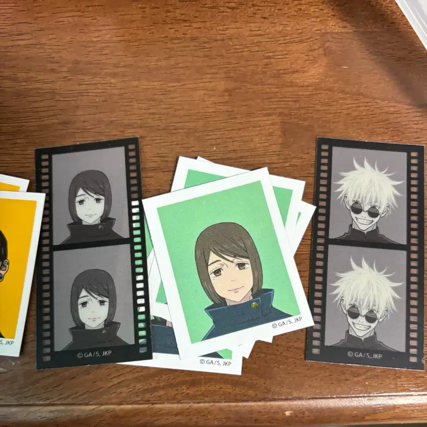 [BUNJANG] Jujutsu Kaisen Kaigyo/Hakari Event Proof Photo Film Cut Set (Gojo, Geto, Shoko) / 주술회전 회옥옥절 팝업 증명사진 필름컷 사진 고죠 게토 쇼코 일괄