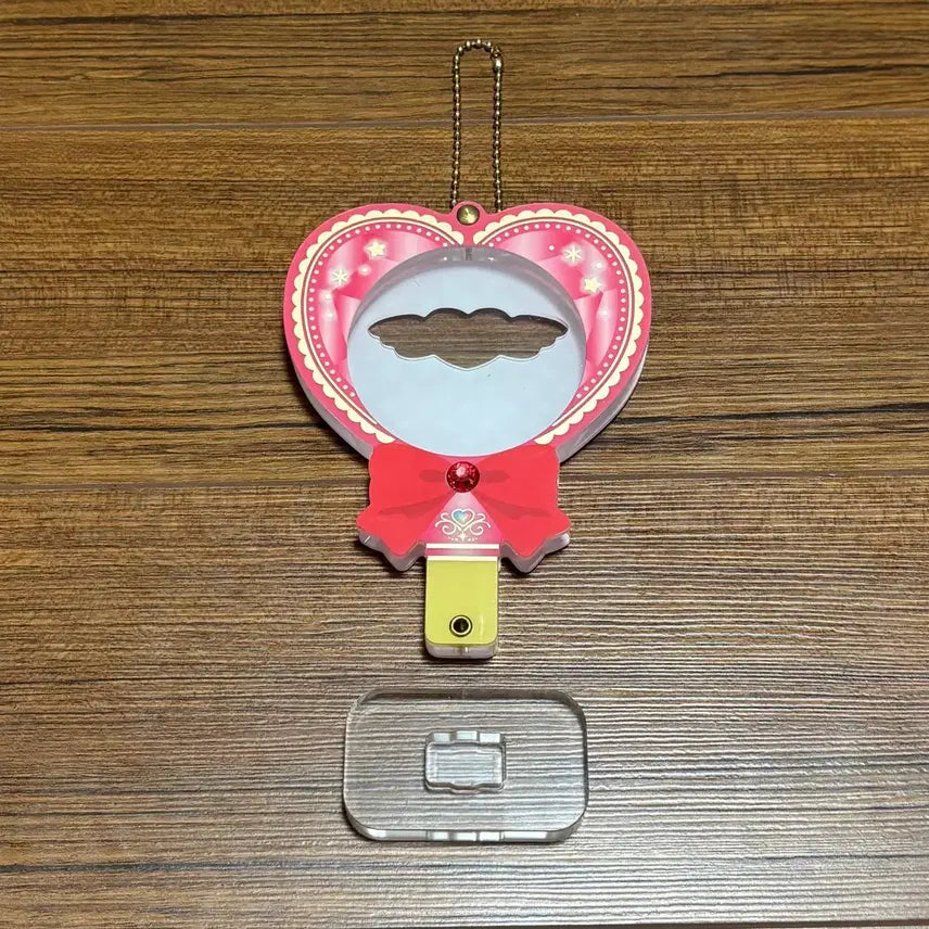 [BUNJANG] Sanrio Can Badge Frame Red / 산리오 캔뱃지 프레임 레드