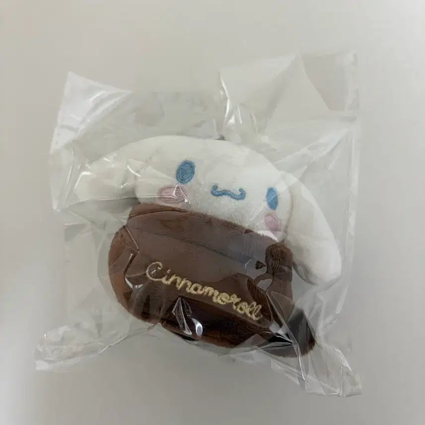 [BUNJANG] Cinnamoroll Dolce Gusto Plush Doll / 시나모롤 돌체구스토 인형