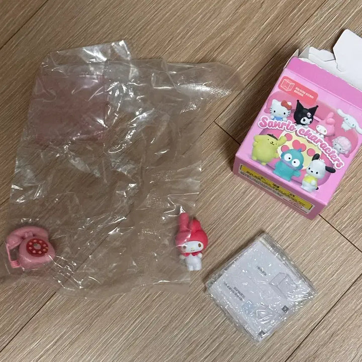 [BUNJANG] Sanrio My Melody KONDACK KONDACK Phone Figure / 마이멜로디 마멜 피규어