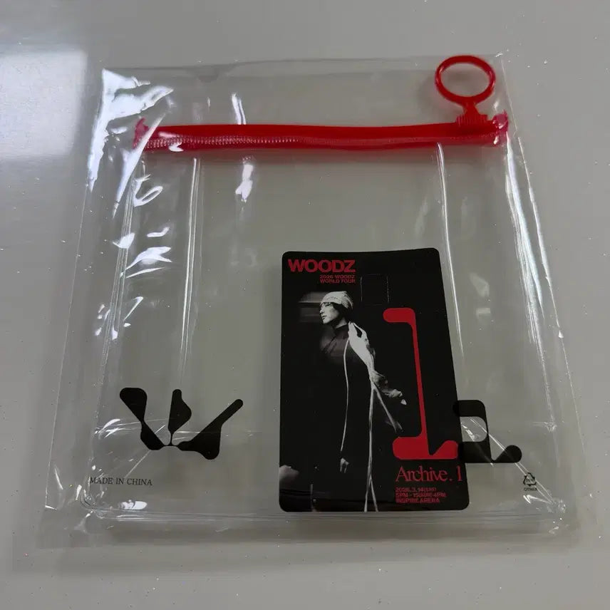 [BUNJANG] WOODZ Archive @in Concert Entrance POB Pouch &amp; Card Sticker Set / (새제품) 우즈 아카이브원 콘서트 특전 파우치
