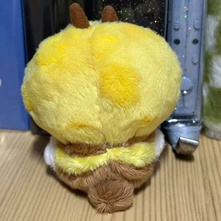 [BUNJANG] Huh Yunjin Plush / 허윤진 인형 허박벌 판매