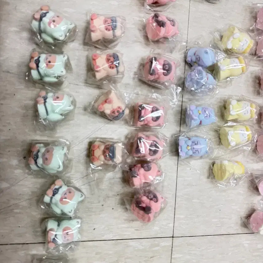 [BUNJANG] ATEEZ Jongho 2026 Fan Meeting ATINY VOYAGE MD Squeeze Keychain (Sealed) / 미개봉 정품 피규어 종호 / 2026 에이티즈 팬미팅 ATINY VOYAGE 엠디 스퀴시키링