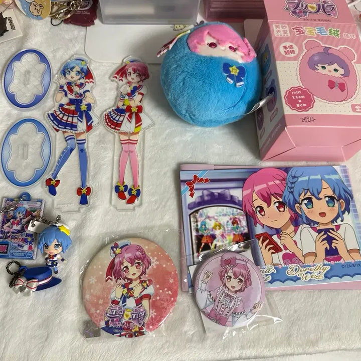 [BUNJANG] PriPara Dorothy &amp; Leona Acrylic Stand Musical Fairytale Kuji Can Badge Gacha Keychain Charm Chinese Plush Postcard Bundle Set / (일괄) 프리파라 도로시 레오나 아크릴 스탠드 뮤지컬 동화쿠지 캔뱃지 가샤폰 참 가챠 피규어 키링 참 중국누이 엽서