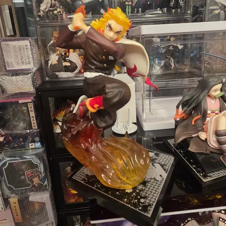 [BUNJANG] Demon Slayer Kyojuro Rengoku Figure / 귀멸의 칼날 렌고쿠 피규어