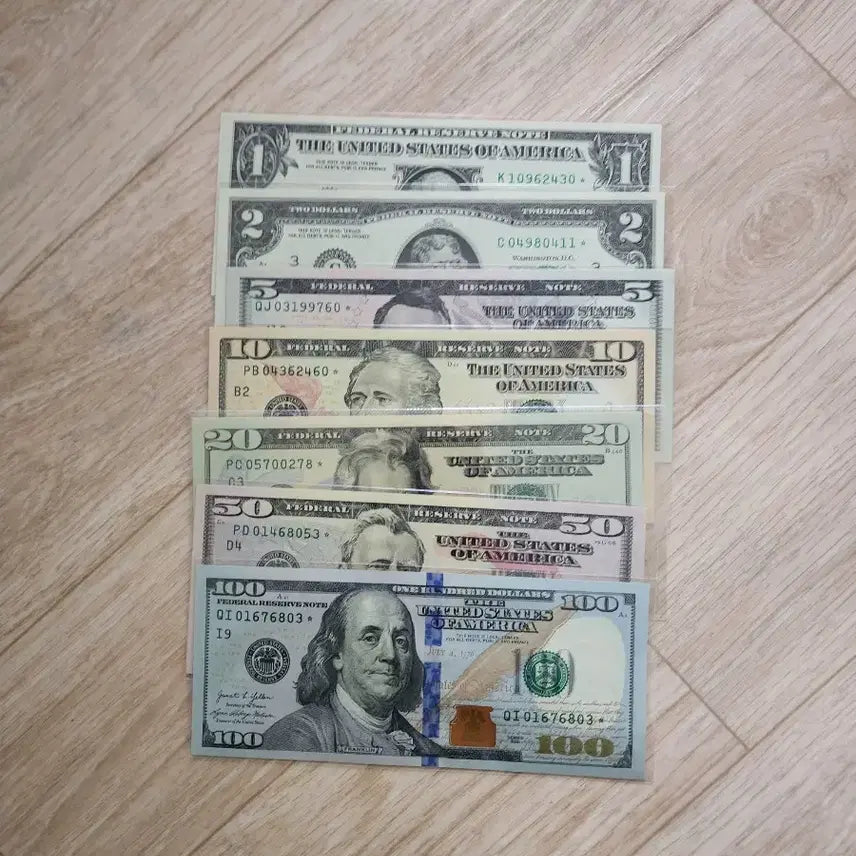 [BUNJANG] United States Dollar Bill Set (1, 2, 5, 10, 20, 50, 100) / 미국 지폐 세트 1달러 2달러 5달러 10달러 20달러 50달러 1