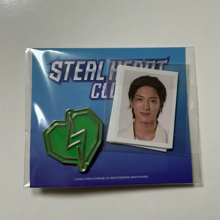 [BUNJANG] Steelheart Club Dane Jingeun Min Basi Hatswave Photocard Badge / 스틸하트클럽 베이스 증사 프퍼 뱃지 하츠웨이브 데인 증명사진 마샤 정은찬 스하클 에스플릿