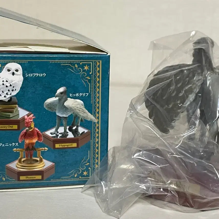 [BUNJANG] Fantastic Beasts Collection Figure (Buckbeak) - Universal Studios Japan Exclusive / (택포)신비한 동물사전 랜덤피규어 유니버셜
