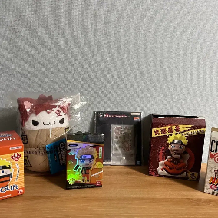 [BUNJANG] Naruto Gaara Doll Figure Goods Bundle Set / (일괄판매) 나루토 가아라 인형 피규어 굿즈 세트